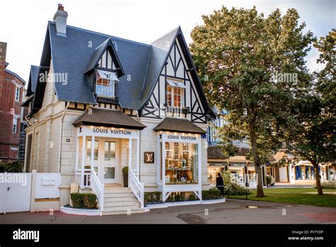 louis vuitton store deauville